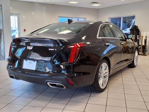 2021 Cadillac CT4 Premium Luxury