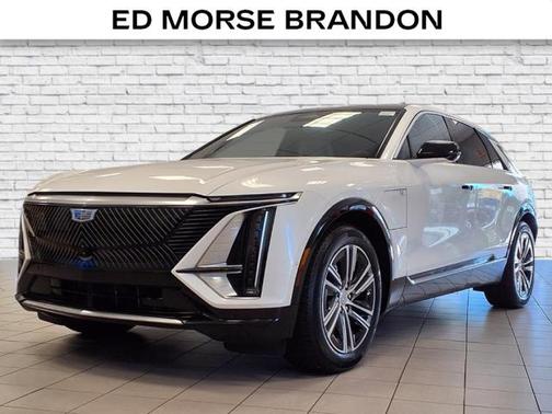 2024 Cadillac LYRIQ V