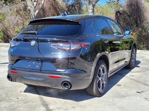 2025 Alfa Romeo Stelvio Sprint AWD