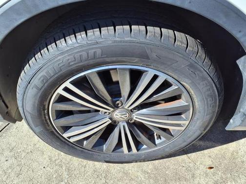 2019 Volkswagen Tiguan 2.0T SEL