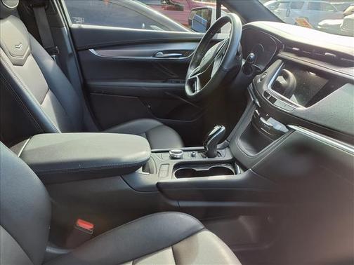 2023 Cadillac XT5 Luxury