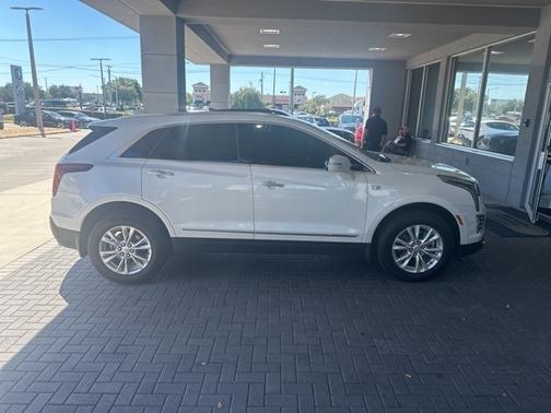 2023 Cadillac XT5 Luxury