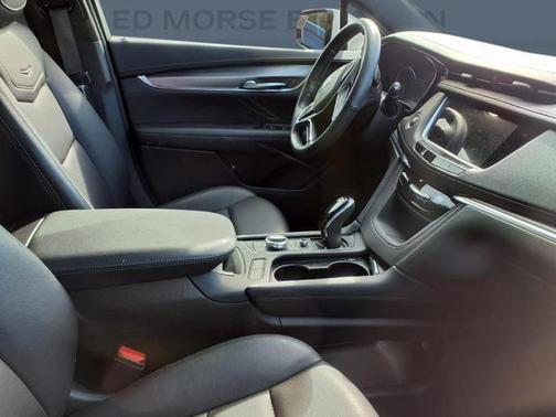 2023 Cadillac XT5 Luxury