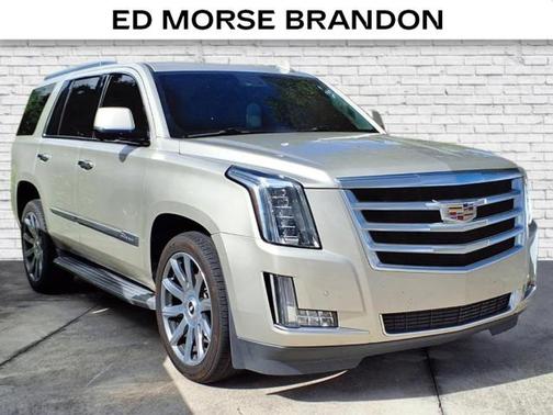 2016 Cadillac Escalade Luxury