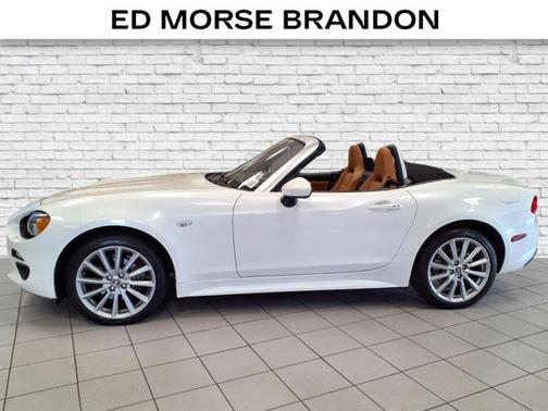 2020 FIAT 124 Spider Base