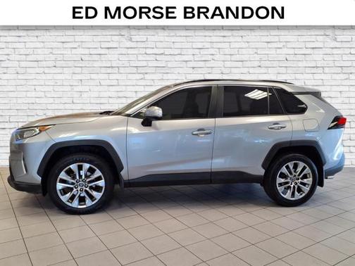 2019 Toyota RAV4 XLE Premium