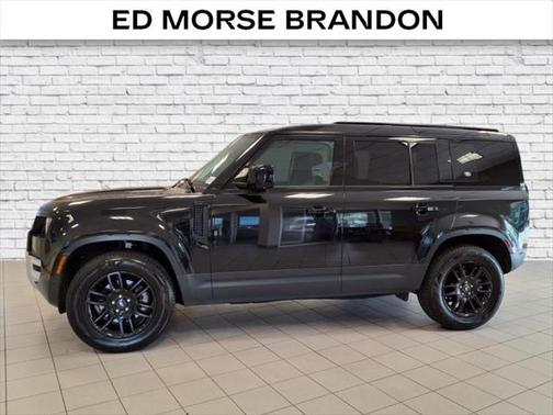 2024 Land Rover Defender 110 P300