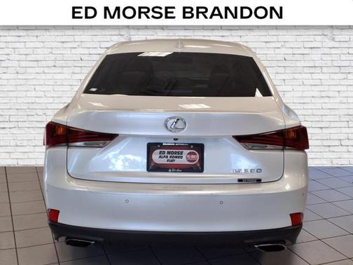 2018 Lexus IS 300 Base