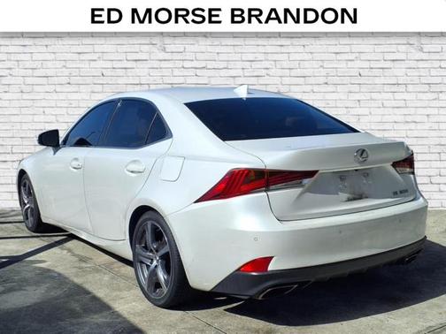 2018 Lexus IS 300 Base