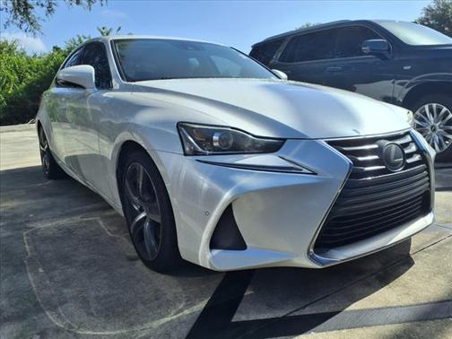 2018 Lexus IS 300 Base