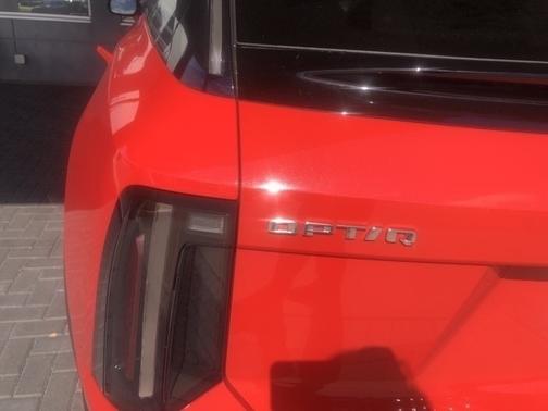 2025 Cadillac OPTIQ Sport 2 AWD