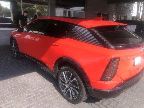 2025 Cadillac OPTIQ Sport 2 AWD