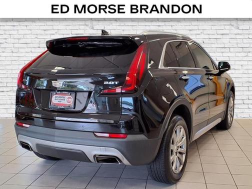 2019 Cadillac XT4 Premium Luxury