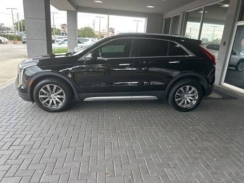2019 Cadillac XT4 Premium Luxury