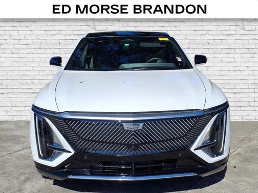 2024 Cadillac LYRIQ Tech