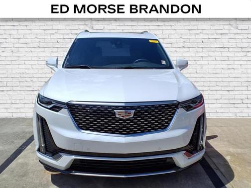 2023 Cadillac XT6 Luxury FWD