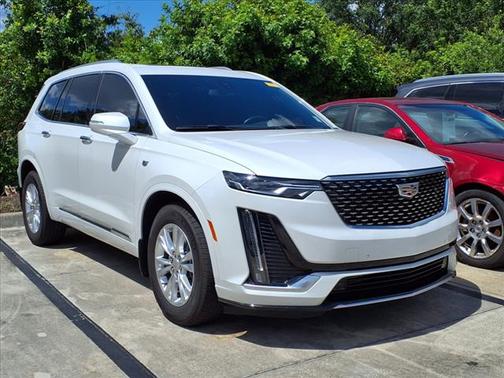 2023 Cadillac XT6 Luxury FWD