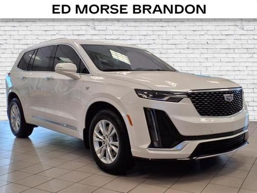 2023 Cadillac XT6 Luxury FWD