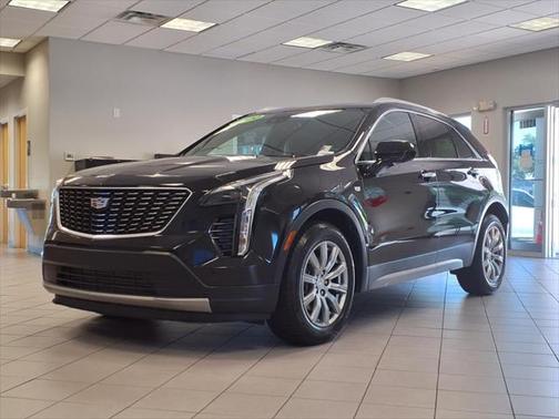 2020 Cadillac XT4 Premium Luxury