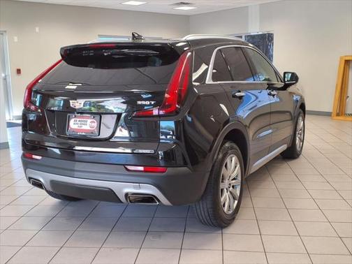 2020 Cadillac XT4 Premium Luxury