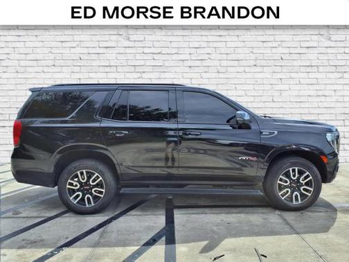 2023 GMC Yukon 4WD AT4