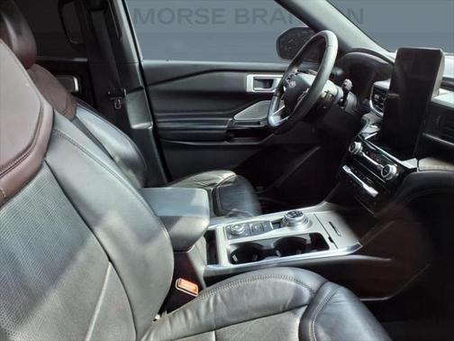 2021 Ford Explorer Platinum