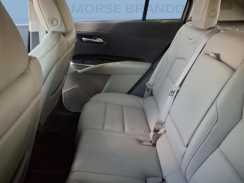 2022 Cadillac XT4 Premium Luxury