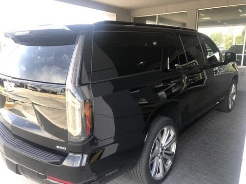 2025 Cadillac Escalade ESV Sport Platinum