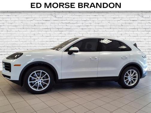 2024 Porsche Cayenne S