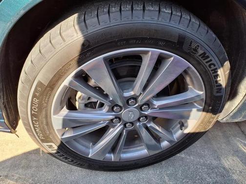 2024 Cadillac XT6 Premium Luxury FWD