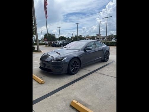2021 Tesla Model S Plaid