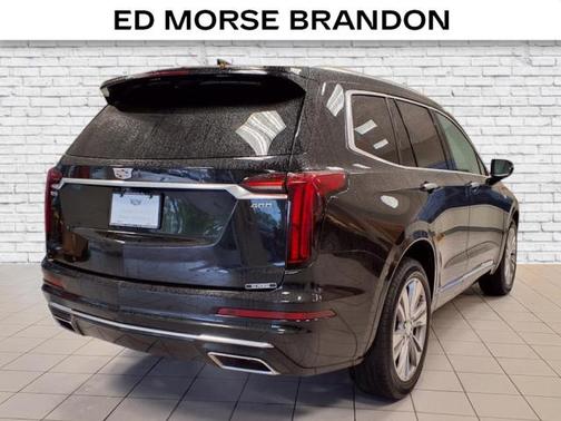 2024 Cadillac XT6 Premium Luxury FWD