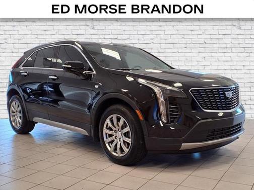 2022 Cadillac XT4 Premium Luxury