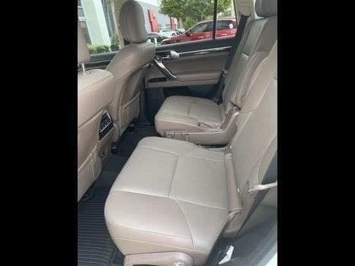 2023 Lexus GX 460 Luxury