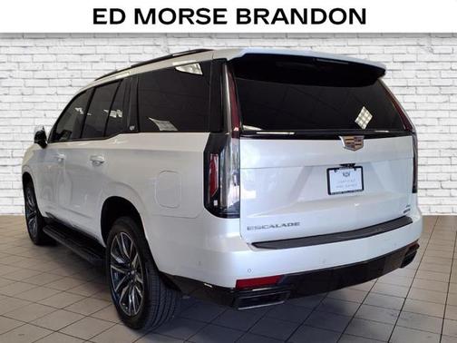 2022 Cadillac Escalade Sport