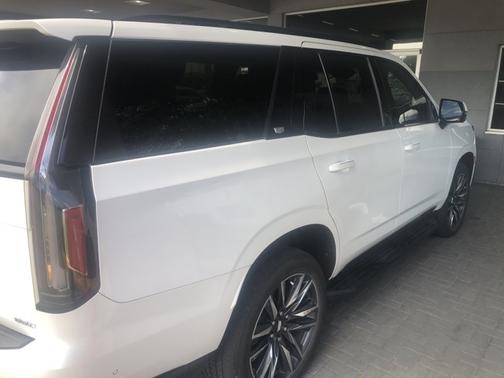 2022 Cadillac Escalade Sport