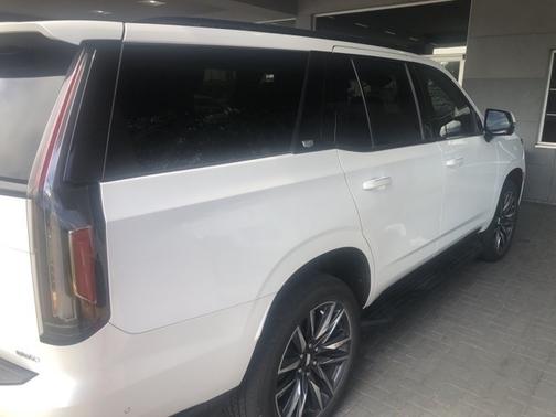 2022 Cadillac Escalade Sport
