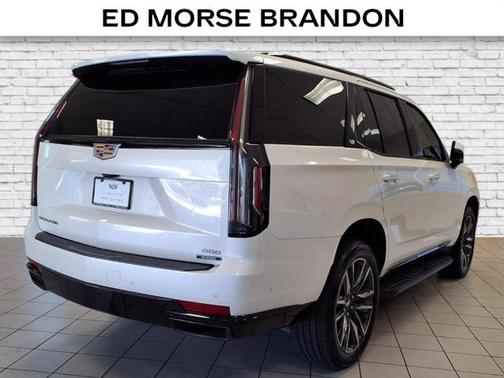 2022 Cadillac Escalade Sport