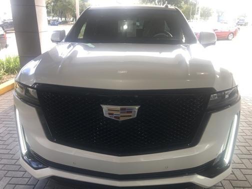 2022 Cadillac Escalade Sport
