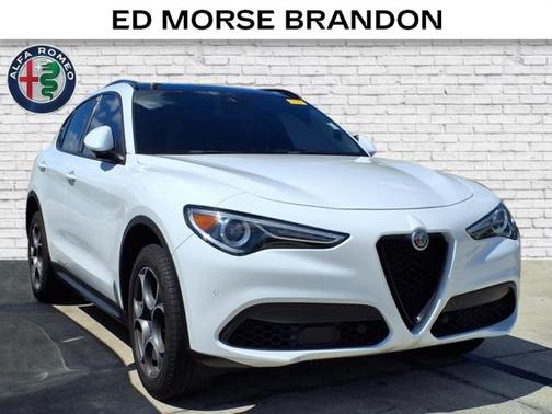 2022 Alfa Romeo Stelvio Sprint