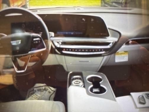 2024 Cadillac LYRIQ V