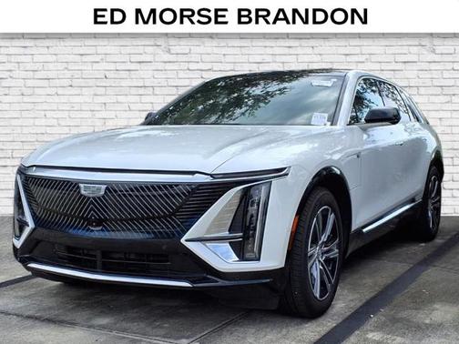 2024 Cadillac LYRIQ V