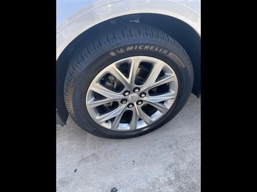 2020 Cadillac XT5 Sport
