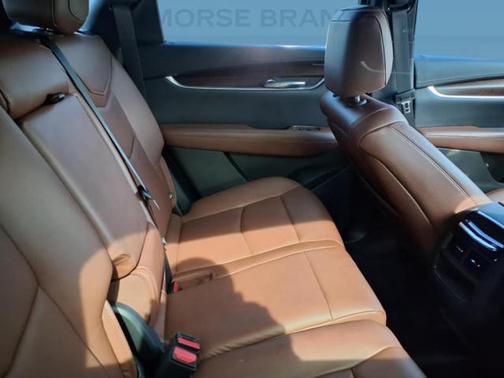 2020 Cadillac XT5 Sport