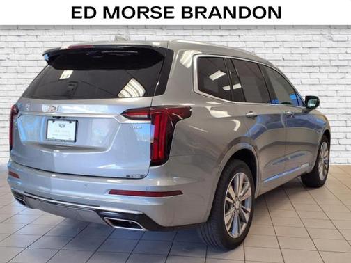 2024 Cadillac XT6 Premium Luxury FWD