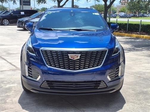 2025 Cadillac XT5 Luxury