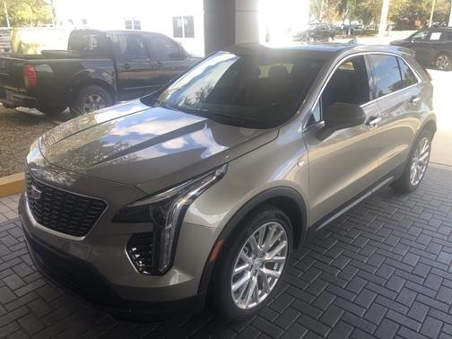 2022 Cadillac XT4 Luxury