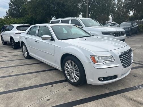 2012 Chrysler 300 Limited