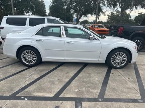 2012 Chrysler 300 Limited