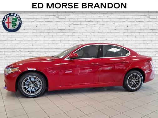 2020 Alfa Romeo Giulia Base
